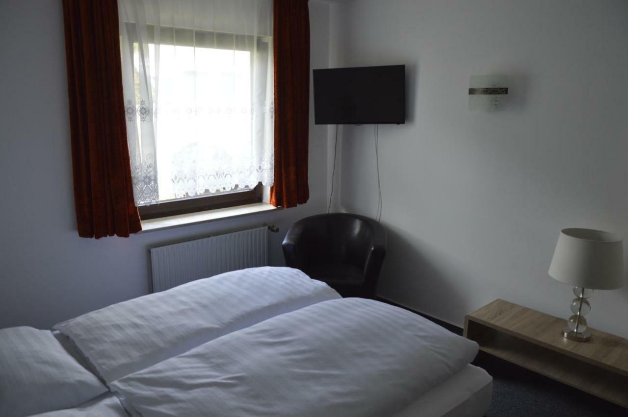 Gaestehaus Faessle Weinstadt Zewnętrze zdjęcie